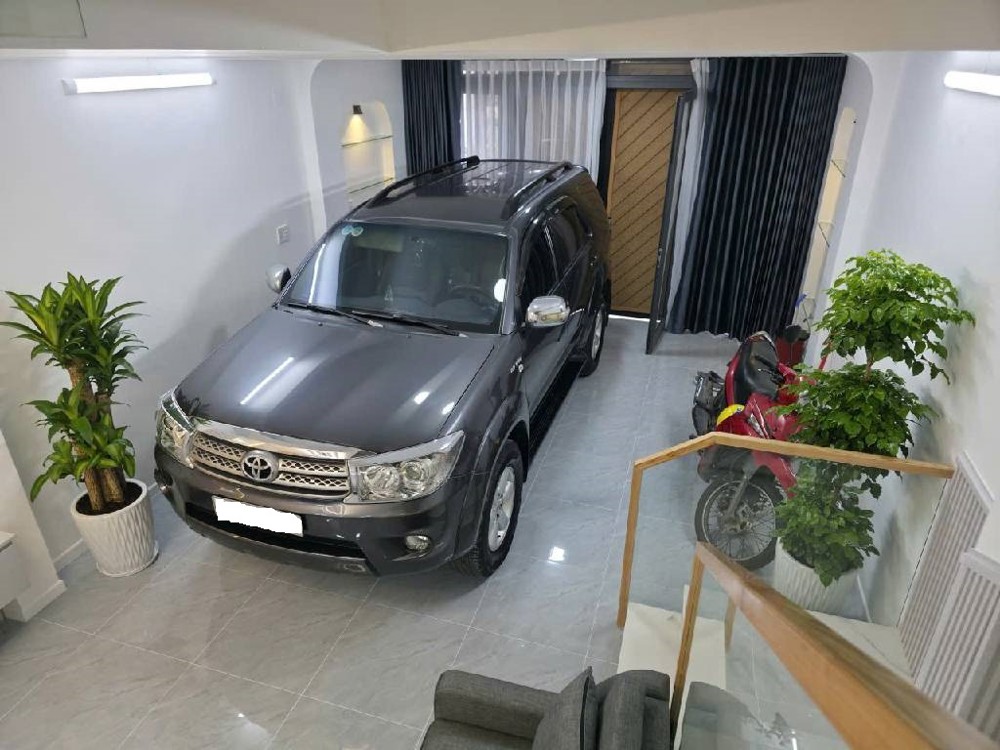 💥 HIẾM CÓ! NHÀ 4 TẦNG – XE HƠI NGỦ TRONG NHÀ – KỀ PHÚ MỸ HƯNG