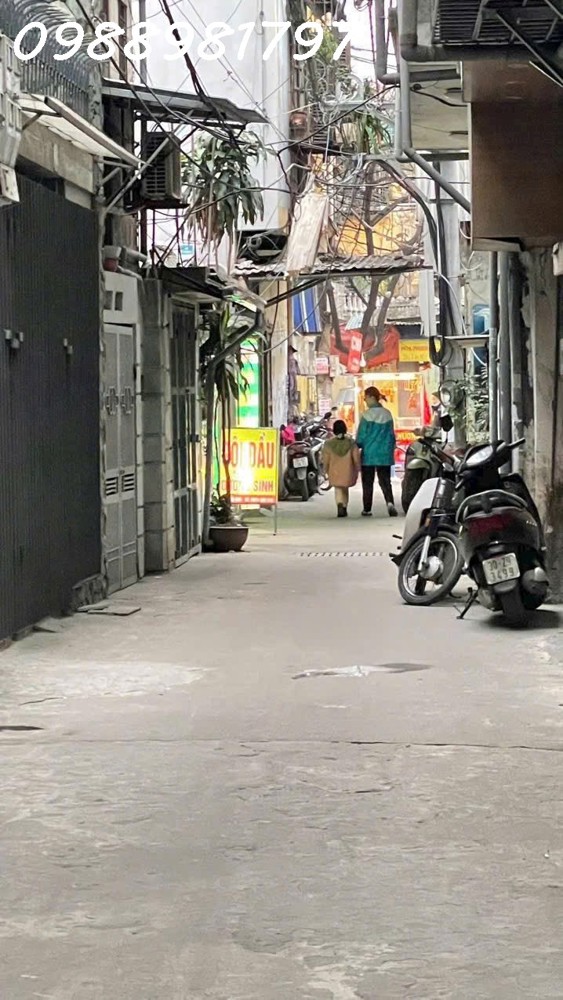 Bán nhà cấp 4 Bùi Huy Bích - giải phóng , ô tô đỗ cửa giá 1.9 tỉ