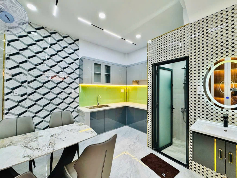 L1565 ⭐️ ngay CV Làng Hoa Gò Vấp, SHR, Vuông, 2 tầng, 4x8m, 4.x tỷ