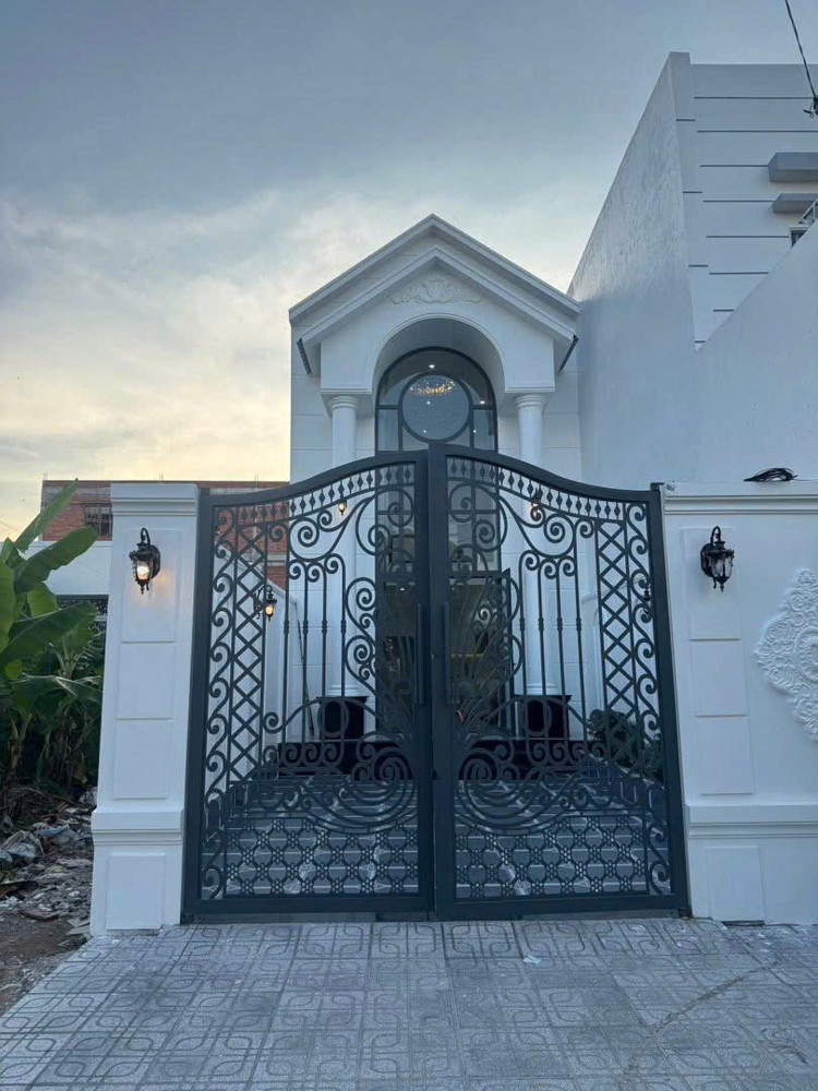 BÁN NHÀ MỚI MẪU TÂN CỔ ĐIỂN – ĐƯỜNG NGÔ SĨ LIÊN, PHƯỜNG AN HOÀ, TP. RẠCH GIÁ, KIÊN GIANG