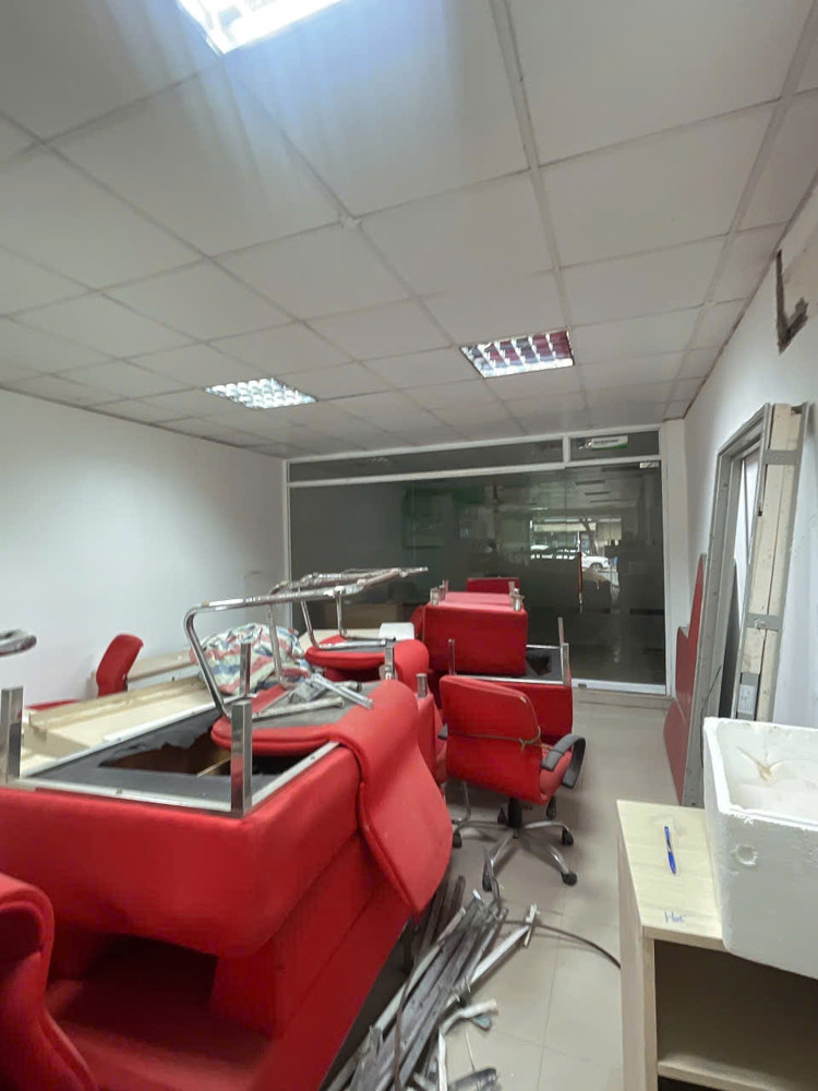 cho thuê nhà mặt tiền đường hàm nghi đà nẵng lô đôi 5 tầng ngang 10m   giá tốt