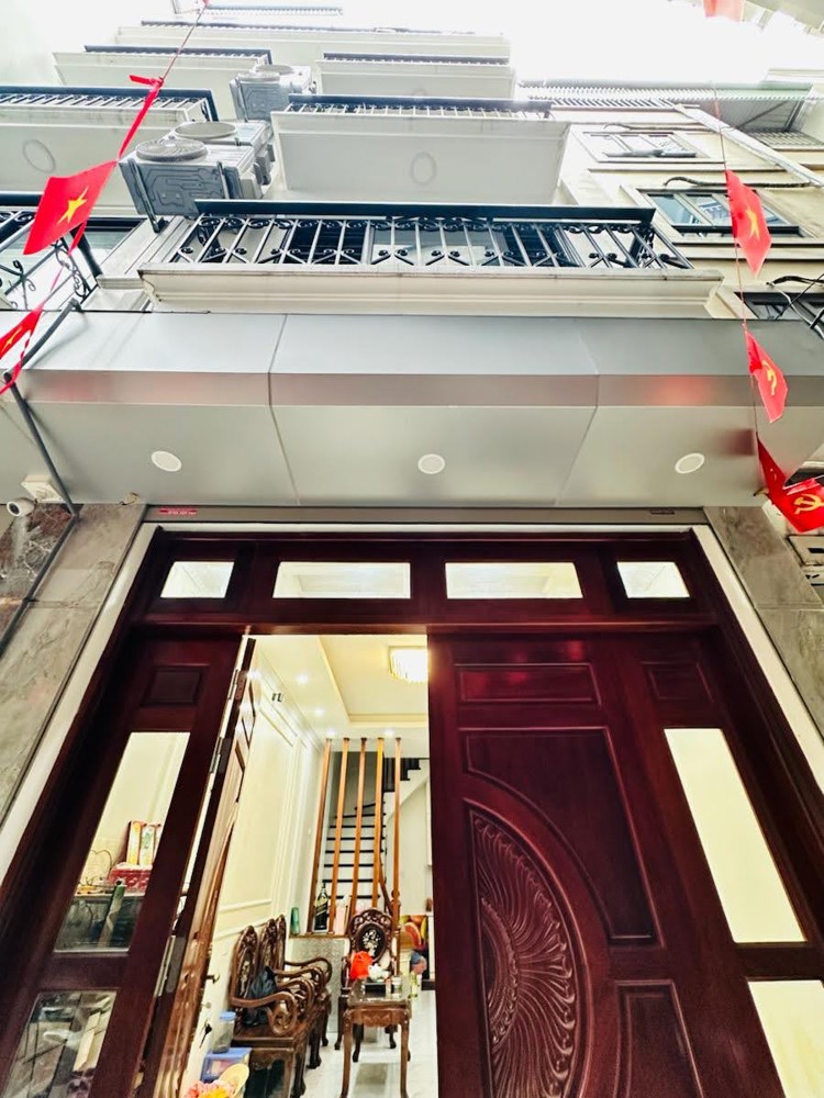 Nhà Phố Nguyễn Xiển-35m*5tầng- Gần trường, chợ; ô tô đỗ cách 30m- Nhỉnh 8 tỷ