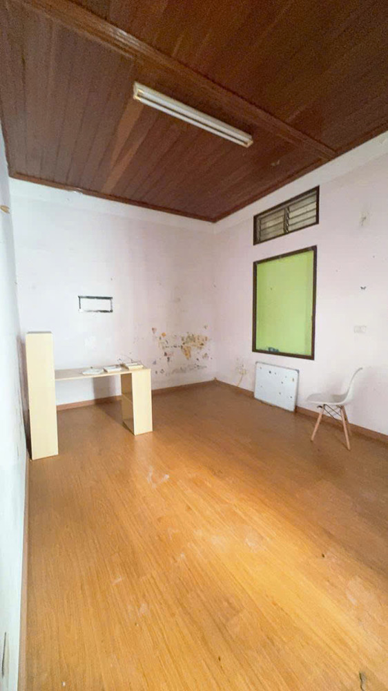 BÁN NHÀ LÊ TRỌNG TẤN - NHỈNH 400TR/M VỚI CỰC PHẨM LÔ GÓC 3 MẶT NGÕ Ô TÔ TRÁNH - VỈA HÈ - MT 6M