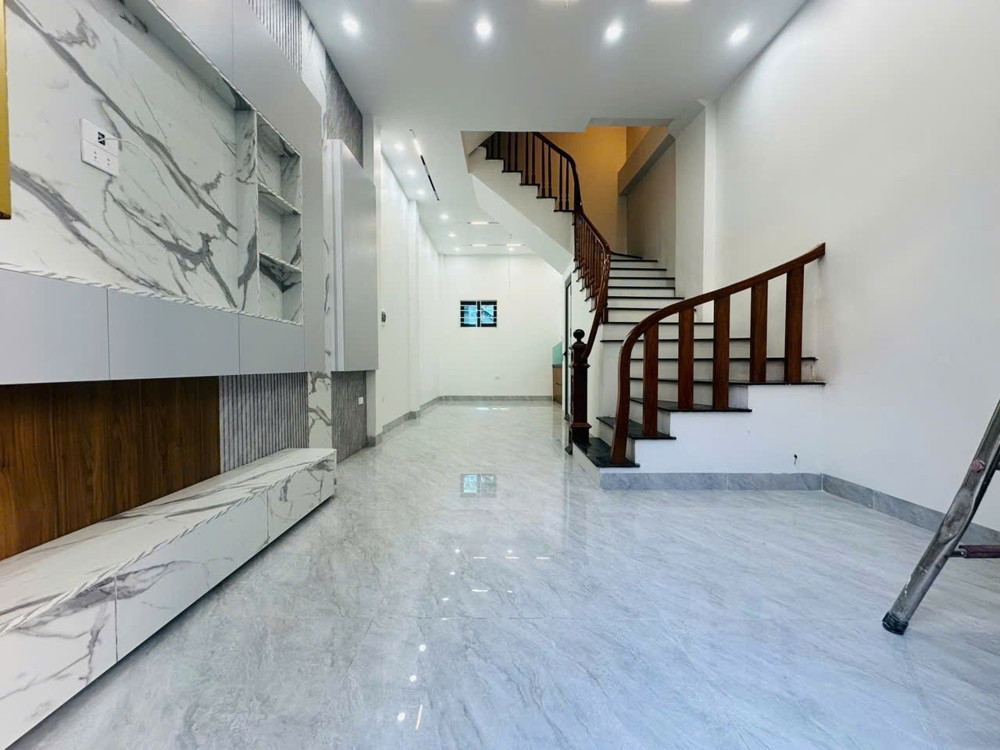 BÁN NHÀ LAI XÁ 38M - OTO ĐỖ GẦN, VÀI BƯỚC RA OTO TRÁNH - NHỈNH 6 TỶ