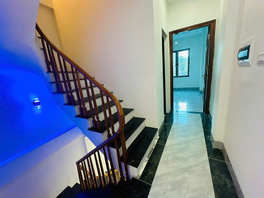 BÁN NHÀ LAI XÁ 38M - OTO ĐỖ GẦN, VÀI BƯỚC RA OTO TRÁNH - NHỈNH 6 TỶ