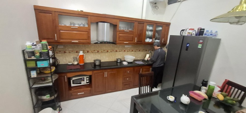 Bán Nhà Giải Phóng 46m2.  3 tầng, mặt tiền 3.9m. giá 15.2 Tỷ Hoàng Mai  Hà Nội