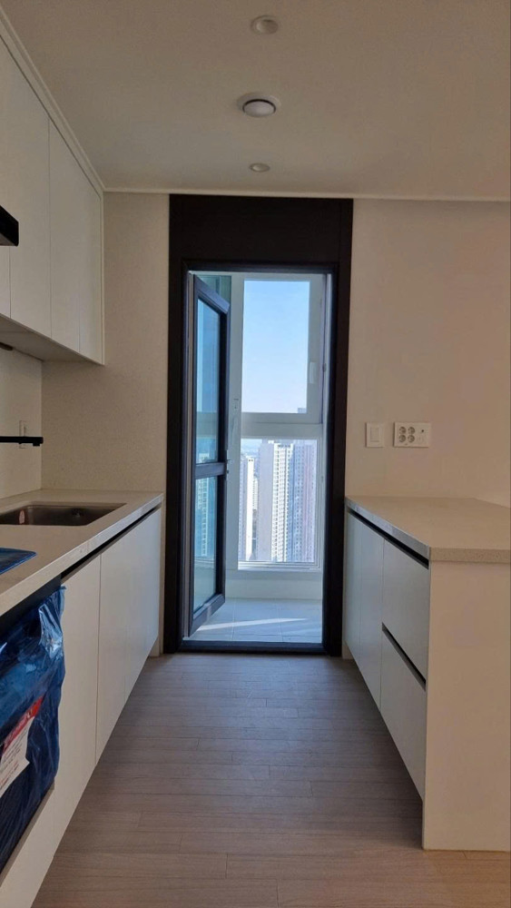 CẦN BÁN Dự Án Căn Hộ Cao Cấp  2PN - Dự Án Đầu Tư Định Cư Hillstate Songdo Incheon, Korea