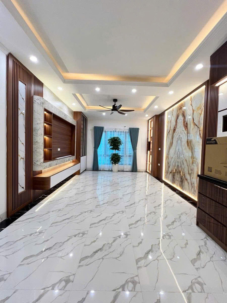 Bán nhà Khương Đình 42m x 7 tầng thang máy mới tinh 30m ra mặt phố - Sát VINHOMES CAO XÀ LÁ chỉ