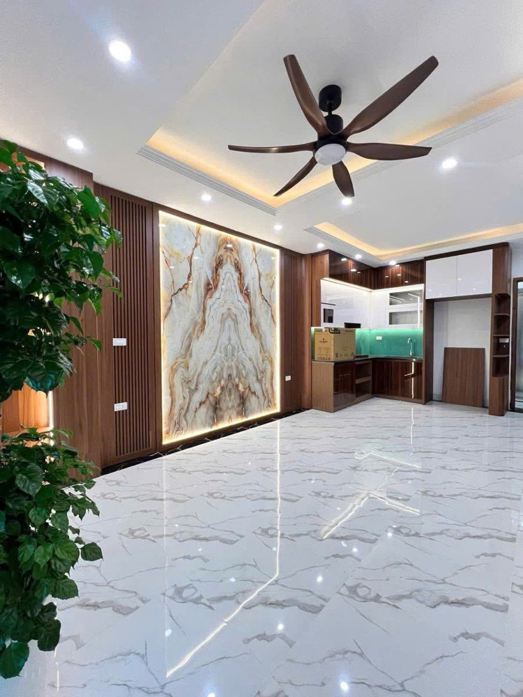 Bán nhà Khương Đình 42m x 7 tầng thang máy mới tinh 30m ra mặt phố - Sát VINHOMES CAO XÀ LÁ chỉ