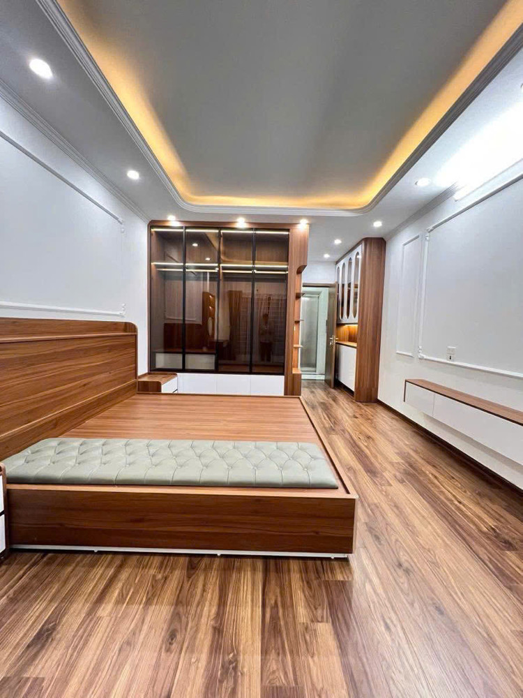 Bán nhà Khương Đình 42m x 7 tầng thang máy mới tinh 30m ra mặt phố - Sát VINHOMES CAO XÀ LÁ chỉ