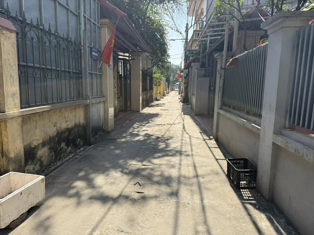 🔥 BÁN NHÀ 3 TẦNG – CĂN GÓC 2 MẶT TIỀN ĐỒNG XUYÊN – ĐẶNG XÁ
DIỆN TÍCH RỘNG 72m² – VỊ TRÍ ĐẸP – GIÁ