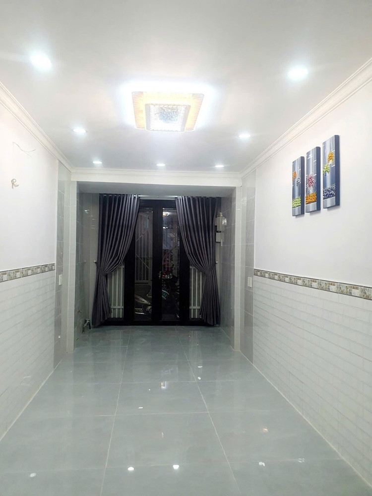 Nhà hẻm 137 Âu Dương Lân P.Chánh Hưng (P2Q8)