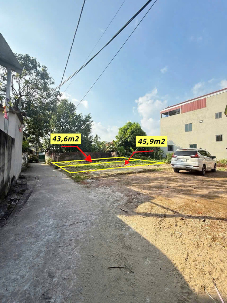 CÓ 102 DUY NHẤT ĐAN PHƯỢNG 43,6M ĐƯỜNG THÔNG ,TỨ TUNG.Ô TÔ NẰM TRONG ĐẤT.
GIÁ CHỈ 2 TỶ