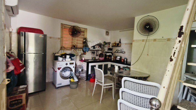 Bán nhà 2 tầng đường 135, Phước Long A, Q.9, TP HCM. DT 85m2, 3PN, SH, 8.9 tỷ