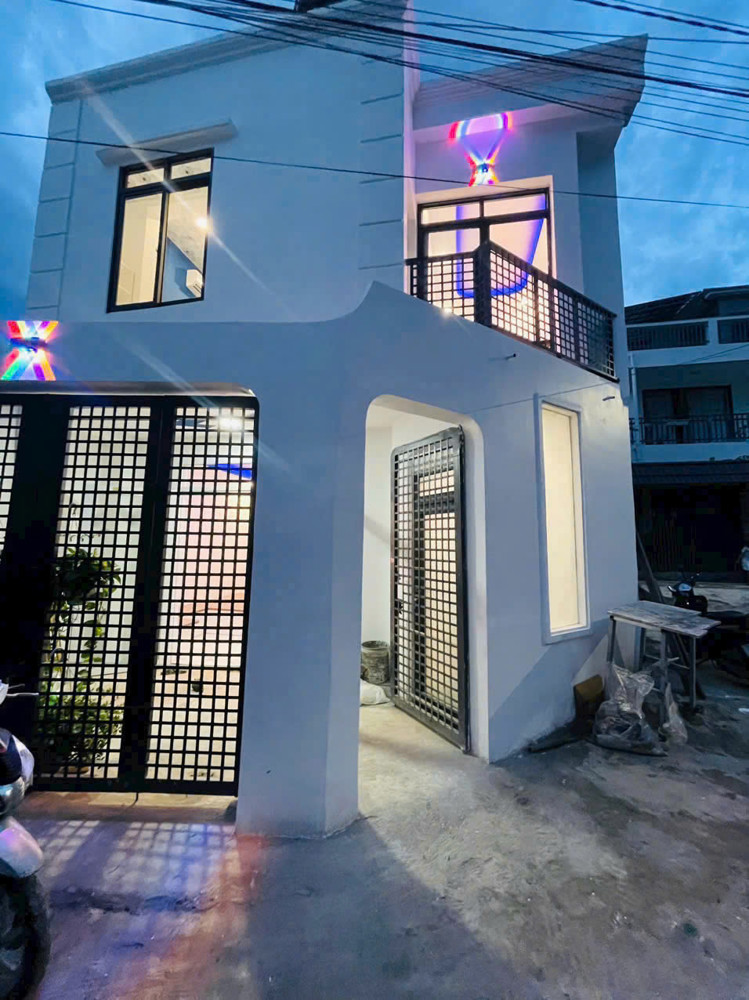 bán nhà 2 tầng kiên cố vĩnh hải – 3 mặt thoáng – hẻm ô tô – giá chỉ 3,5 tỷ