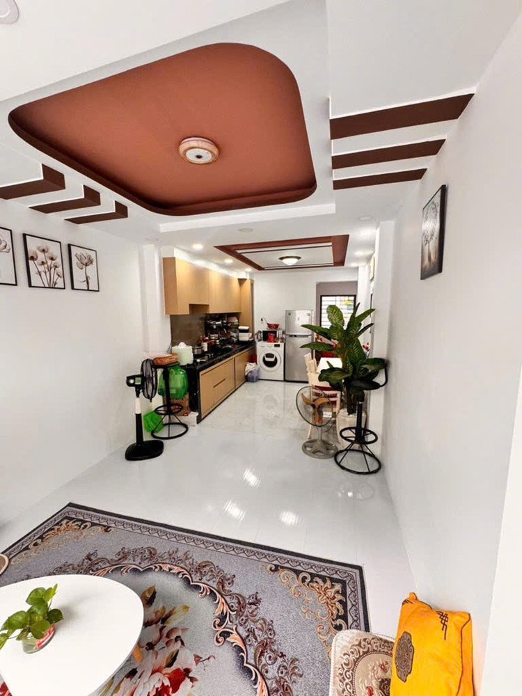 L1582 ⭐️ sát cầu sắt Vườn Lài, SHR, Nở hậu, 4 tầng, 3x10m, 5.x tỷ