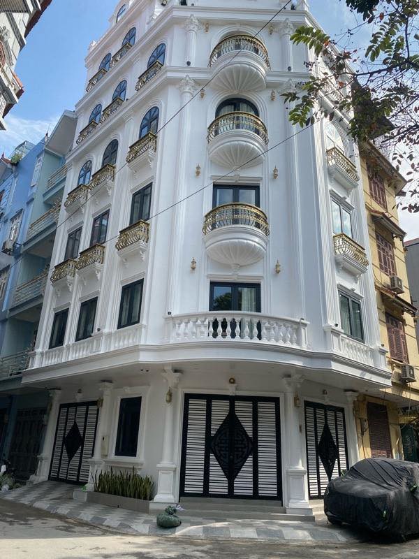 Phạm Tuấn Tài, lô góc vỉa hè kinh doanh, ô tô dừng đỗ, 70m, 32 Tỷ