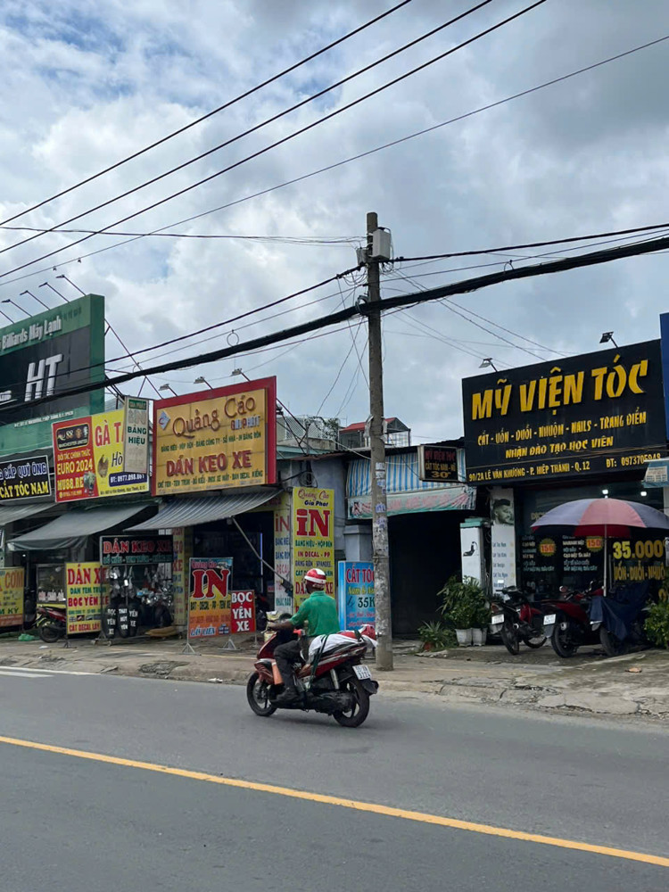 NHÀ  (17x40) MẶT TIỀN LÊ VĂN KHƯƠNG, THỚI AN, Q12 - DIỆN TÍCH LỚN – FULL THỔ CƯ