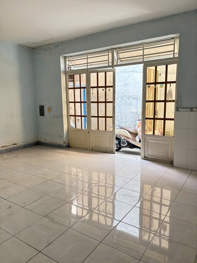 L1585 ⭐️⭐️ gần chợ An Nhơn, SHR, 2 tầng, 5.4x13.5m, 4.x tỷ