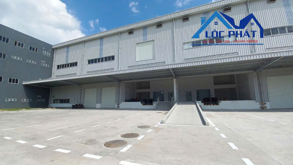 bán xưởng KCN Long Khánh 40.000 m2 chỉ 230 tỷ