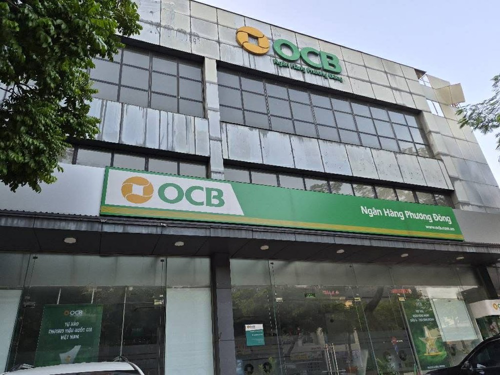 nhà mặt phố Nguyễn Văn Cừ, 440m, mặt tiền 18m, nở hậu, vỉa hè đá bóng