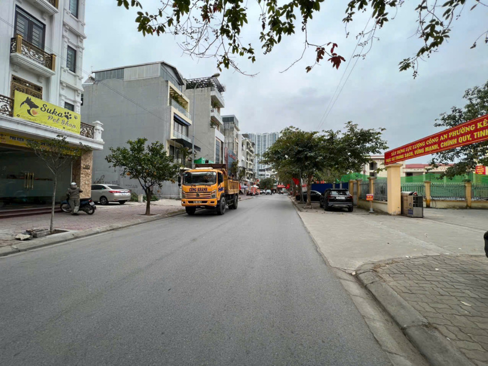 Cần bán Lô đất Mặt Đường Nguyễn Tất Tố - Diện tích 100m2 Ngang 5m - Đường kinh doanh buôn bán sầm