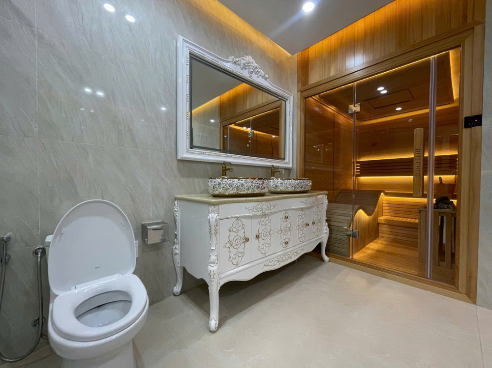 HIẾM ! Bán nhà khu 918 Phúc Đồng 82m x 7T thang máy, gara oto 4 cái, khu phân lô, dân trí, ở sướng