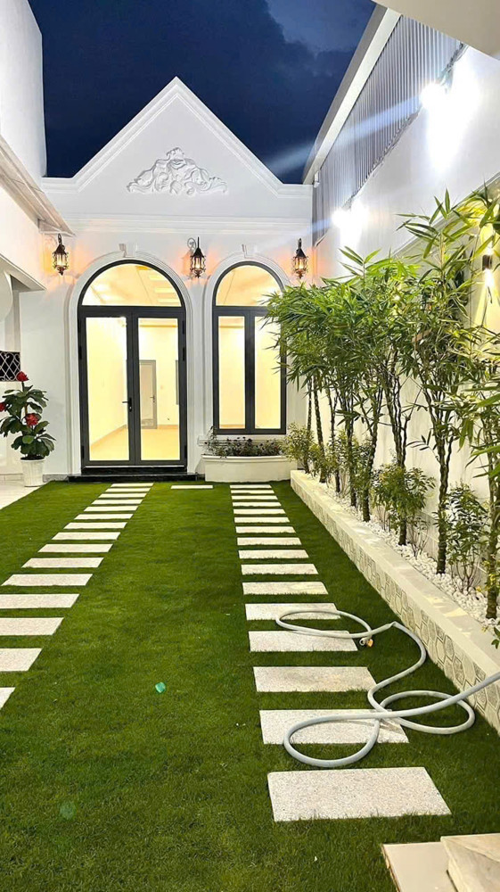 SIÊU PHẨM CÓ 1–0–2 TẠI HÓC MÔN BIỆT THỰ KIỂU MỸ – TÀI SẢN KHỦNG – MẶT TIỀN BÙI VĂN NGỮ