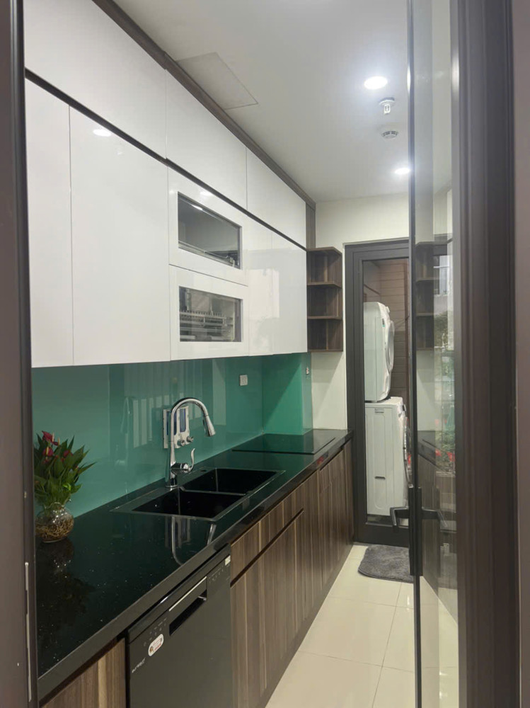 Bán chung cư Việt Đức Complex Lê Văn Lương 98m2, 3 PN, 2 WC, 8.5 tỷ