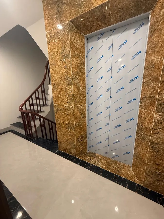 BÁN NHÀ MỚI FULL NỘI THẤT Lệ Mật 50 m2 X 5 Tầng 11.6 Tỷ Long Biên Hà Nội