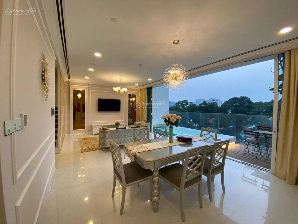 Cho thuê villa trên không 2 phòng ngủ serenity sky villas 137m2 tại quận 3