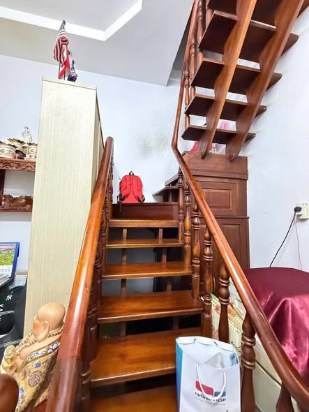 Nhà Đường Hoàng Văn Thụ Phường 4 Tân Bình  Cũ