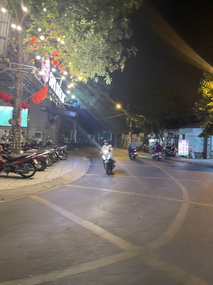 Bán Nhà Mặt Tiền 9X26m Giá 13,2 Tỷ Đường Tân Chánh Hiệp 25