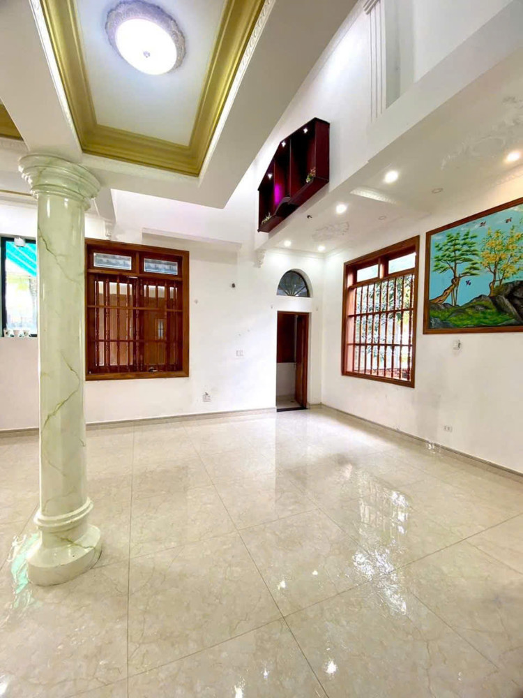 L1596 ⭐⭐ Nhà Vườn Mặt Tiền Thạnh Xuân 40, Shr, Nở Hậu, Hxh, 2 Tầng, 6.5X31m, 9.X Tỷ