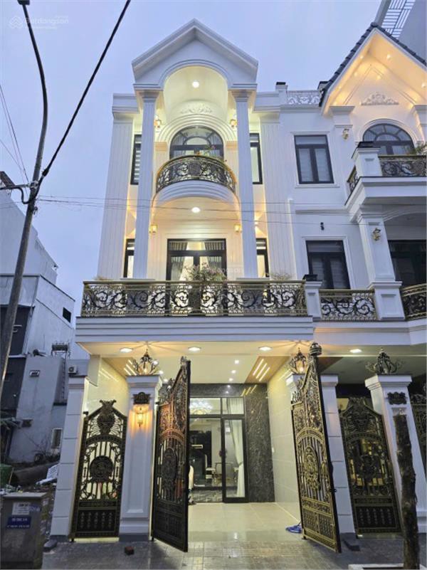 Bán nhà mặt phố Phú Lộc 22, Liên Chiểu, Đà Nẵng. DT 95m2, 3 tầng, 4PN. Sổ đỏ chính chủ. Giá 11.4