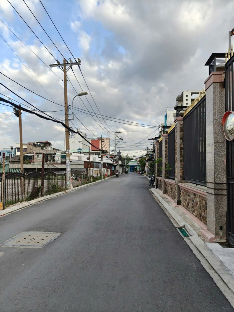 BÁN LÔ ĐẤT KHỦNG (6x45) – MẶT TIỀN ĐÔNG HƯNG THUẬN 19, Q12 (CÁCH MT 40M)