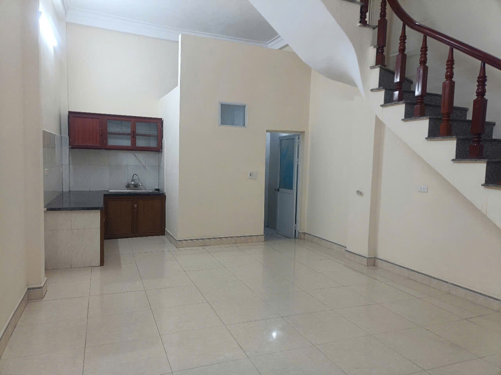 BÁN NHÀ 3 TẦNG CỔ BI, 34 M2 GIÁ CHỈ 4.35 TỶ, LH 0985865658