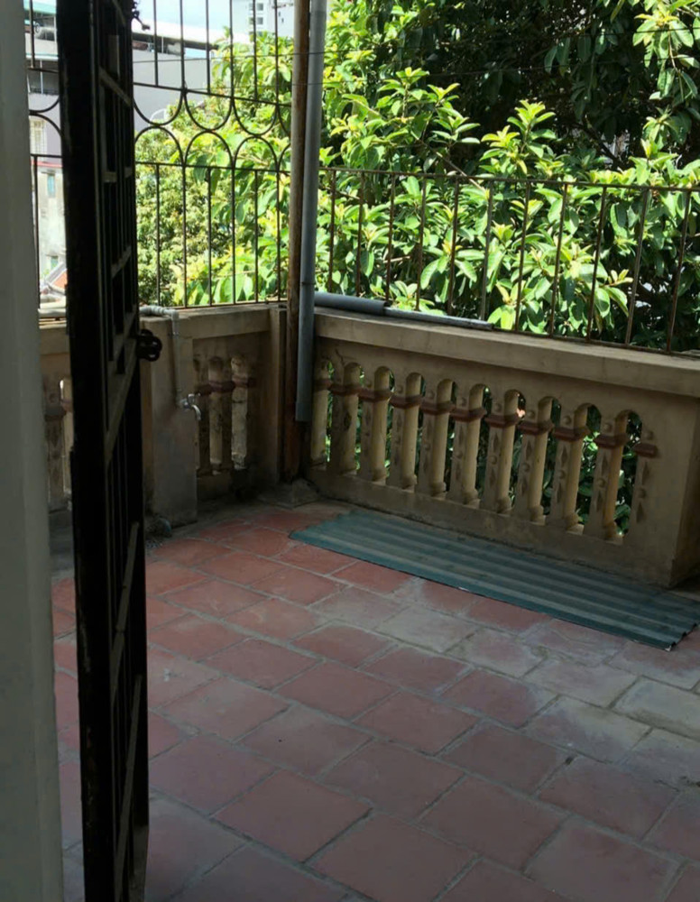 GIÁ ĐẦU TƯ, BÁN ĐẤT TẶNG NHÀ PHỐ NGUYỄN KHANG - 54M2, NHỈNH 9 TỶ