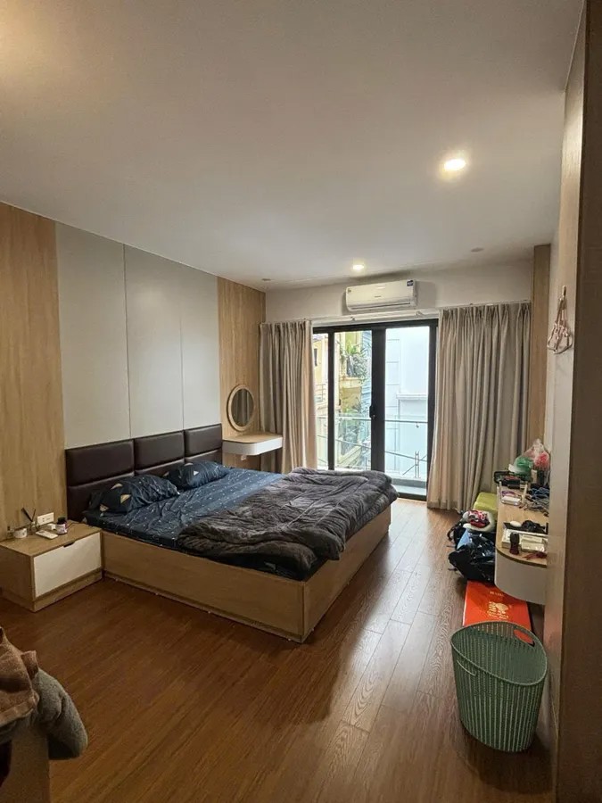 NHÀ ĐẸP FULL NỘI THẤT Ô TÔ ĐỖ CỬA - VÀO NHÀ Phố Trạm 50m2 X 6 Tầng 12.8 Tỷ Long Biên