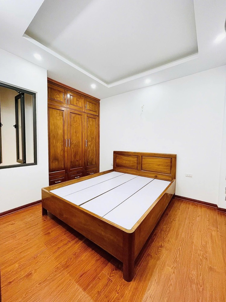 Nhà Phố Đại Từ-47m*6tầng*4mMT-Thang máy-Ngõ ô tô, View Hồ, Kinh doanh-Giá 13,8 tỷ