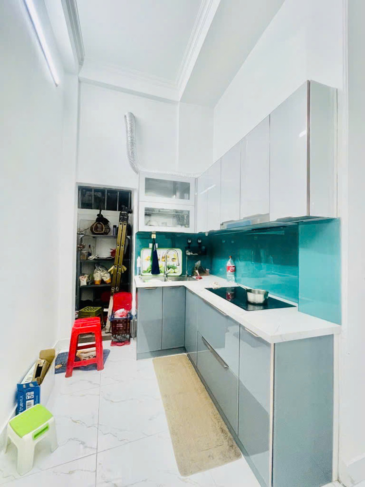 Bán nhà 4 tầng mới – 39m² – Phường Ô Chợ Dừa – Đống Đa – Ở ngay – Giá 8,8 tỷ