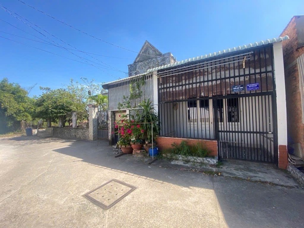 BÁN NHÀ 50M2. GIÁ BÁN: 3.2 TỶ TL. ĐƯỜNG HOÀNG HỮU NAM, SAU BẾN XE MIỀN ĐÔNG MỚI