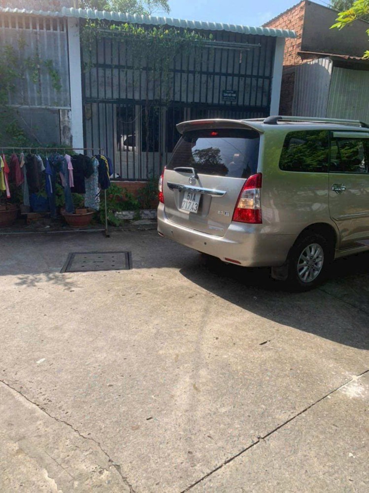 BÁN NHÀ 50M2. GIÁ BÁN: 3.2 TỶ TL. ĐƯỜNG HOÀNG HỮU NAM, SAU BẾN XE MIỀN ĐÔNG MỚI