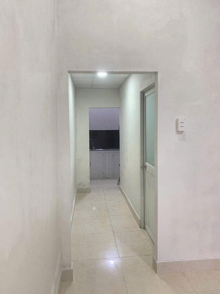 BÁN NHÀ 50M2. GIÁ BÁN: 3.2 TỶ TL. ĐƯỜNG HOÀNG HỮU NAM, SAU BẾN XE MIỀN ĐÔNG MỚI