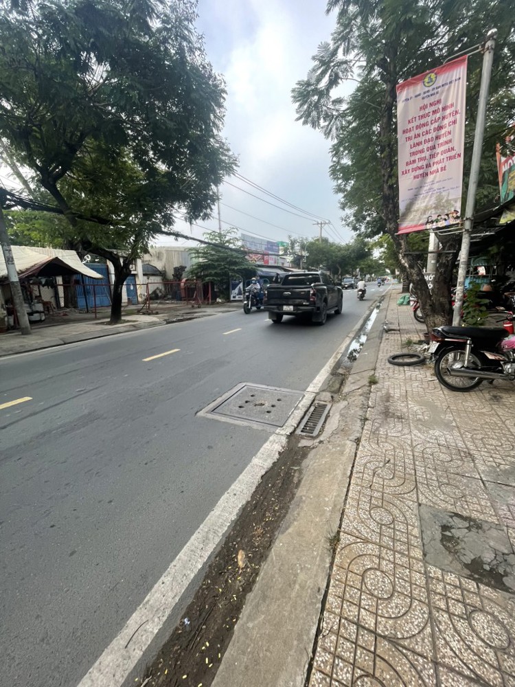 🔥 1) NHÀ MẶT TIỀN KHU TRUNG TÂM – GIÁ CHỈ 2.5 TỶ