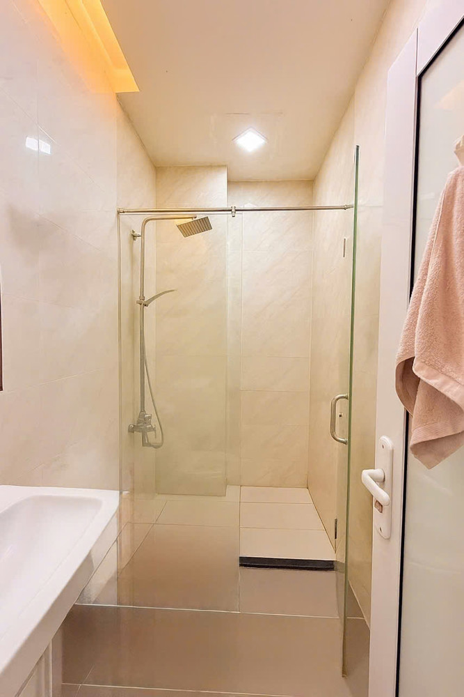 NHÀ ĐẸP P9 TÂN BÌNH – HXH 6M LẠC LONG QUÂN – 4 TẦNG – FULL NỘI THẤT SỊN – GIÁ 12.83 TỶ