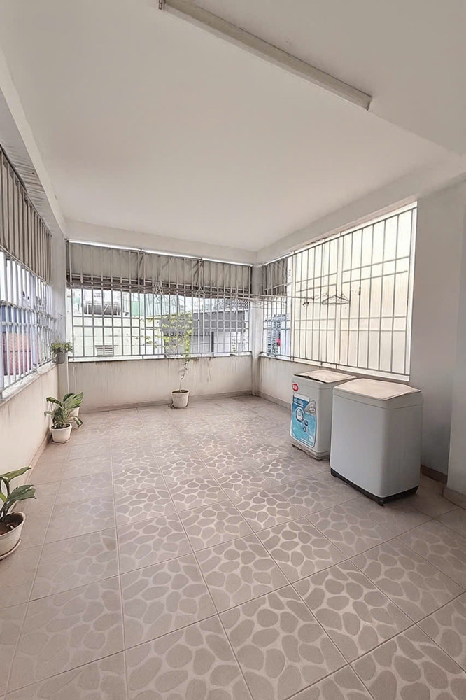 NHÀ ĐẸP P9 TÂN BÌNH – HXH 6M LẠC LONG QUÂN – 4 TẦNG – FULL NỘI THẤT SỊN – GIÁ 12.83 TỶ