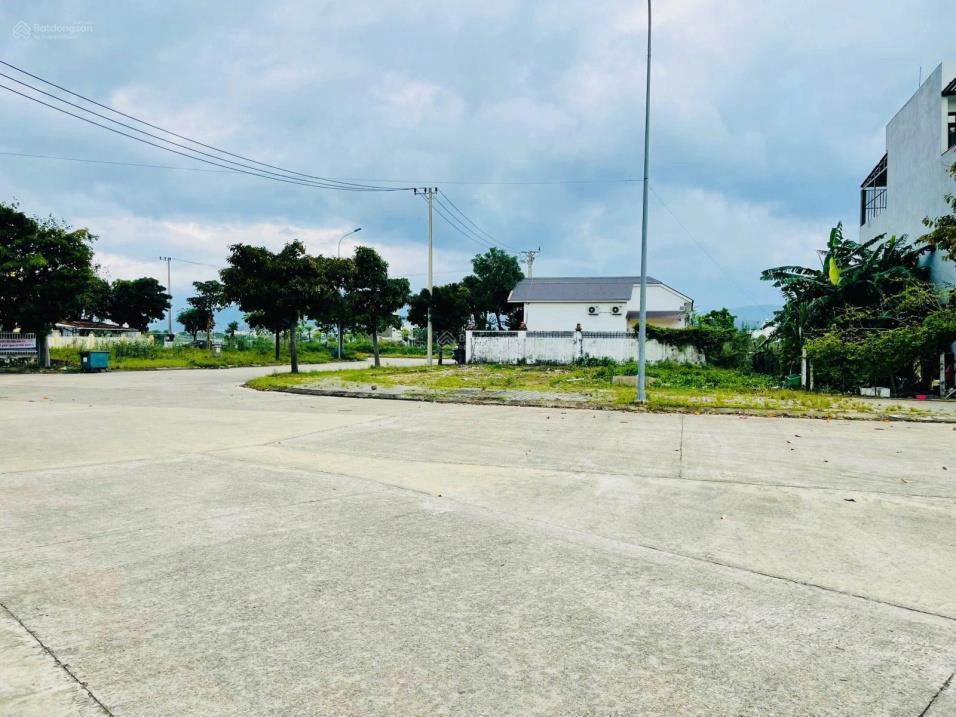 Đất thổ cư Hòa Minh, Liên Chiểu, Đà Nẵng - 180m2, MT Hoàng Trung Thông 10m, giá 13.6 tỷ, sổ đỏ,