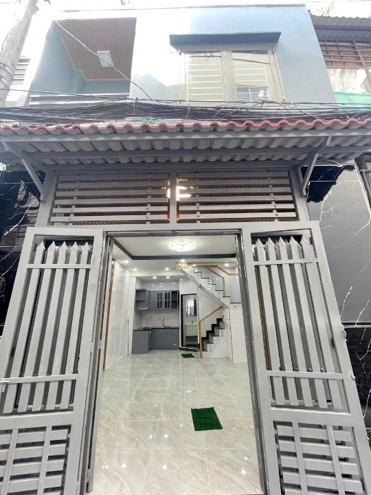 Nhà cách mặt tiền Đặng Chất 3 căn P.Chánh Hưng P2Q8