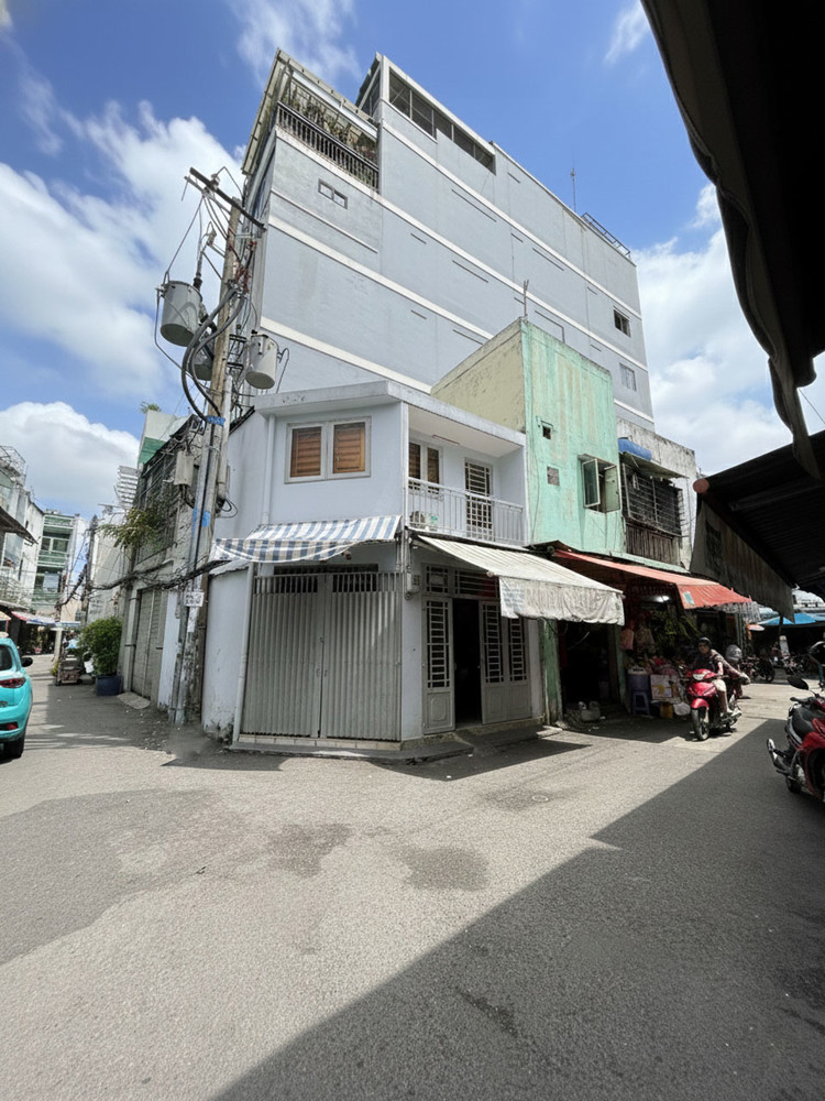 L1600 ⭐ 30M Ra Mt Hoàng Hoa Thám, Shr, Lô Góc, Hxt, 2 Tầng, 5.4X5.4m, 4.X Tỷ